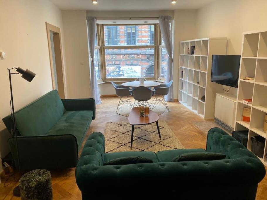 Art Deco - Two Bedroom Apartment 根特 外观 照片